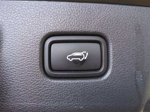 Used 2021 Hyundai Palisade Calligraphy image 15