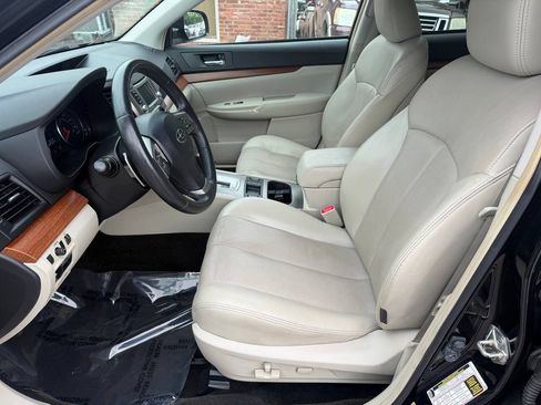 Used 2014 Subaru Outback 2.5i Limited AWD/4WD image 14