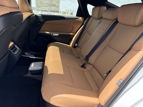 New 2026 Lexus ES 350h FWD image 23