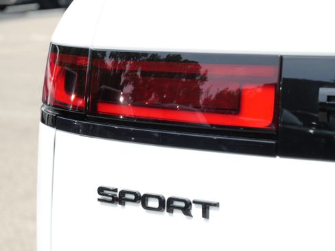 Used 2026 Land Rover Range Rover Sport Autobiography AWD/4WD image 11