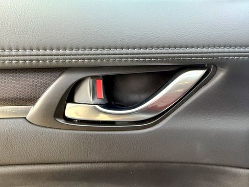 Used 2025 MAZDA CX-5 Carbon Edition image 19