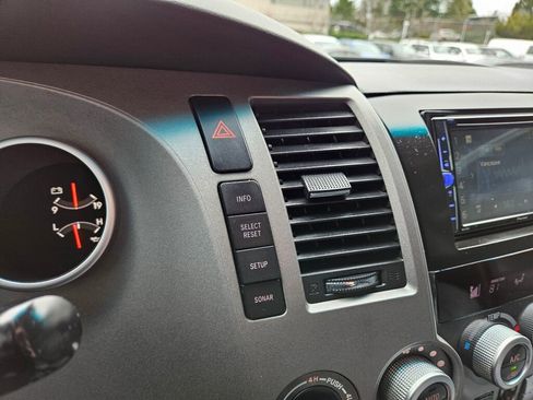 Used 2012 Toyota Sequoia Platinum image 4