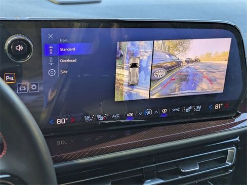 Certified 2024 Chevrolet Traverse RS image 22