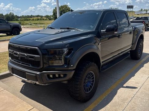 Used 2019 Ford F150 Raptor w/ Equipment Group 802A Luxury AWD/4WD image 1