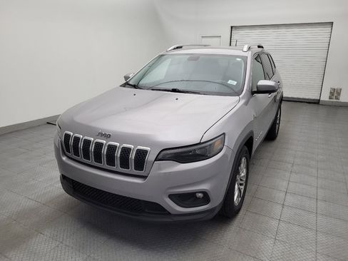 Used 2019 Jeep Cherokee Latitude Plus FWD image 15