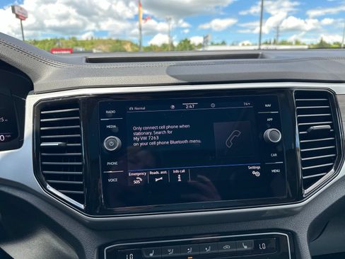 Certified 2023 Volkswagen Atlas SEL AWD/4WD image 65