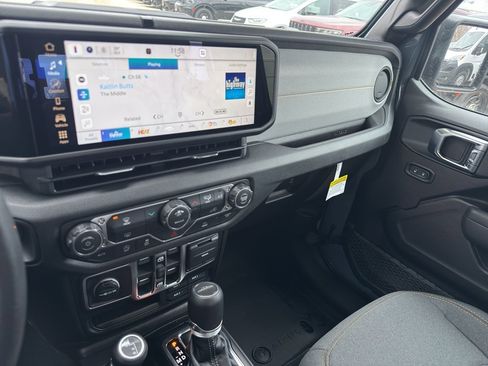 New 2026 Jeep Gladiator Sport image 22