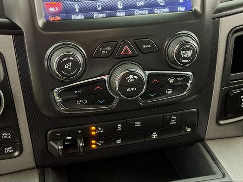 Used 2018 RAM 1500 Rebel w/ Luxury Group image 19