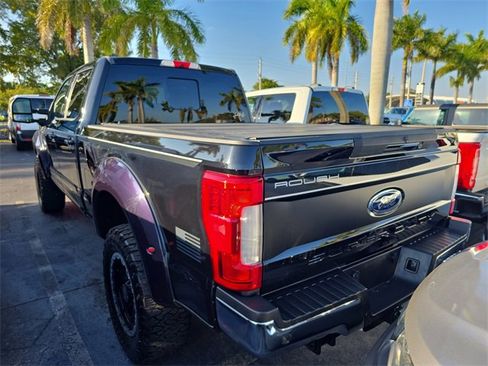 Used 2019 Ford F250 Lariat w/ Lariat Ultimate Package image 4