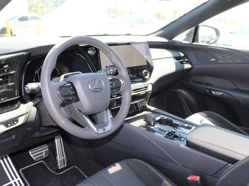 Certified 2026 Lexus RX 500h F Sport AWD/4WD image 12