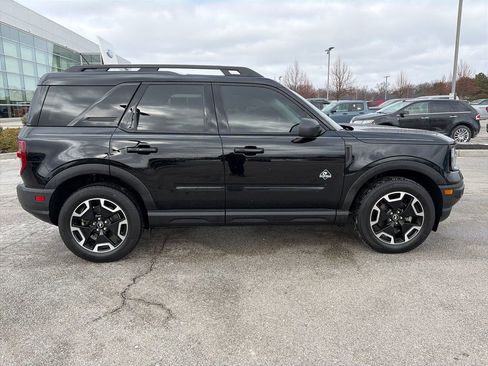 Used 2023 Ford Bronco Sport Outer Banks w/ Tech Package image 9