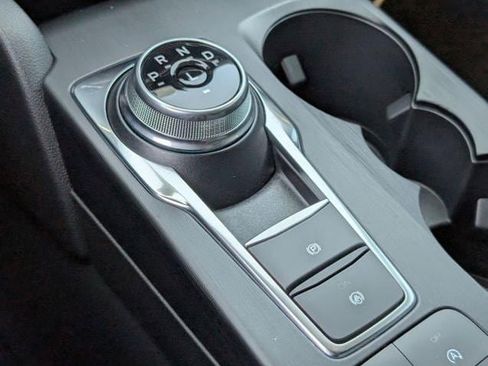 New 2025 Ford Escape ST-Line image 17