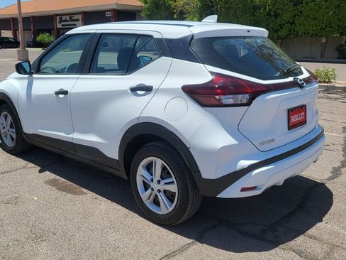 Used 2024 Nissan Kicks S FWD image 8