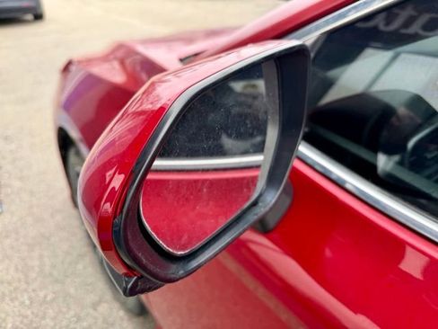 Used 2021 Toyota Camry SE image 10