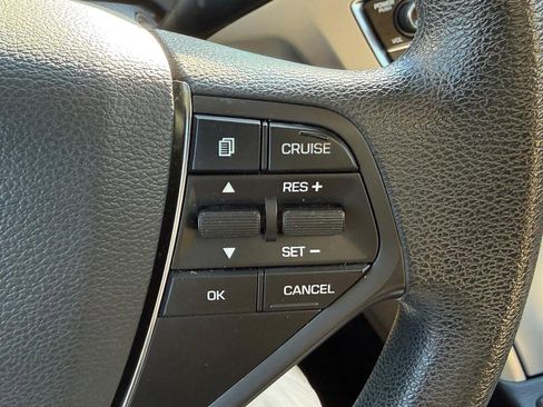 Used 2016 Hyundai Sonata SE image 17