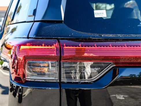 New 2026 Subaru Outback Premium image 7