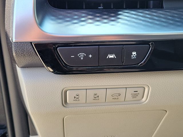 Certified 2024 Kia Carnival SX Prestige FWD image 21