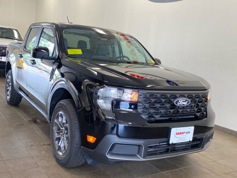 New 2025 Ford Maverick XLT w/ XLT Luxury Package image 2