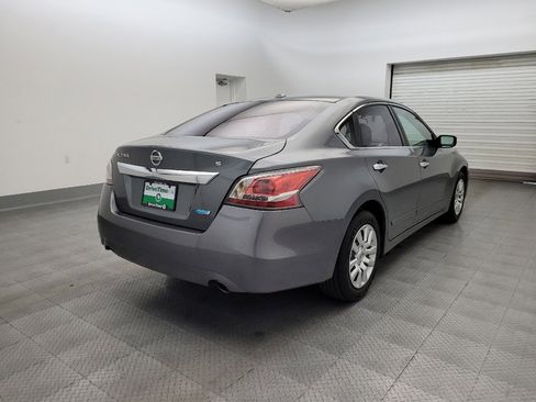 Used 2014 Nissan Altima 2.5 S w/ Display Audio Package FWD image 9