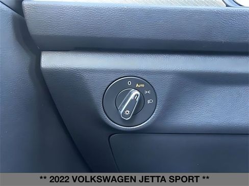 Used 2022 Volkswagen Jetta Sport image 19