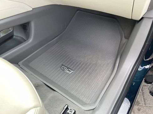 Used 2024 Cadillac XT6 Premium Luxury w/ LPO, Floor Liner Package AWD/4WD image 41