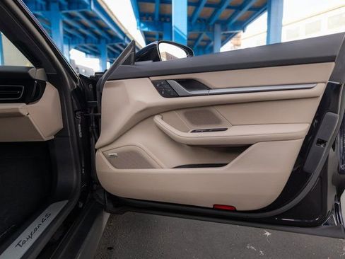 New 2025 Porsche Taycan 4S image 38