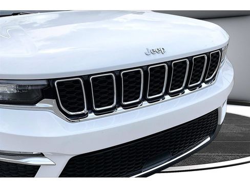 Certified 2022 Jeep Grand Cherokee Limited AWD/4WD image 54