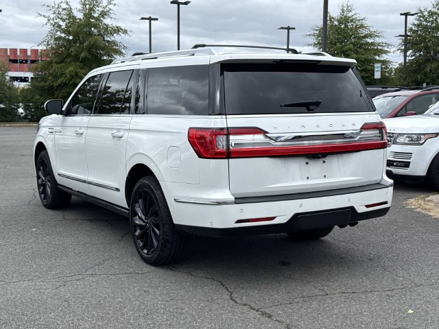 Used 2020 Lincoln Navigator L Reserve w/ Equipment Group 208A Reserve AWD/4WD image 4
