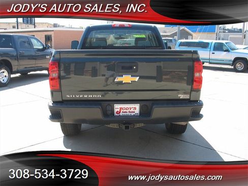 Used 2017 Chevrolet Silverado 1500 W/T w/ Trailering Package RWD image 31