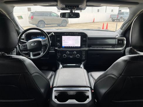 Used 2023 Ford F250 Lariat w/ Lariat Ultimate Package AWD/4WD image 28