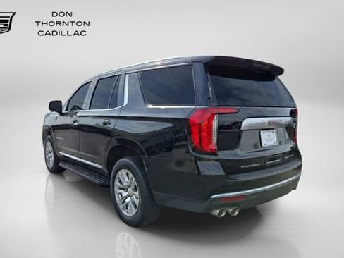 Used 2024 GMC Yukon Denali w/ Advanced Technology Package AWD/4WD image 3