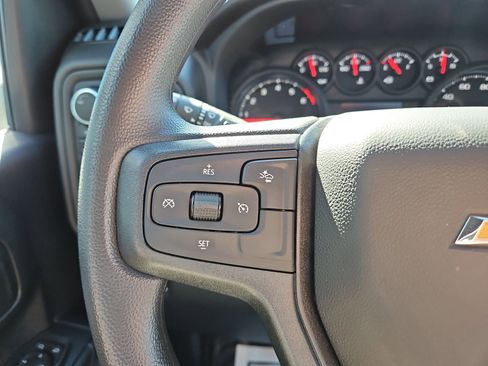 Used 2026 Chevrolet Silverado 3500 W/T image 10