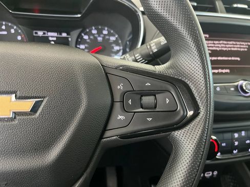 Used 2022 Chevrolet TrailBlazer LT AWD/4WD image 7