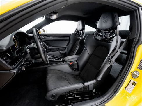 Used 2024 Porsche 911 Carrera T RWD image 21