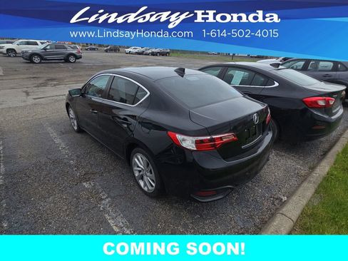 Used 2017 Acura ILX FWD image 3