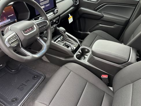 New 2026 GMC Canyon Elevation w/ Convenience Package image 11