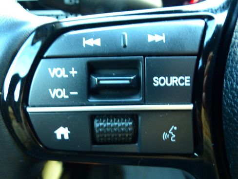 Used 2022 Honda Civic Sport image 29