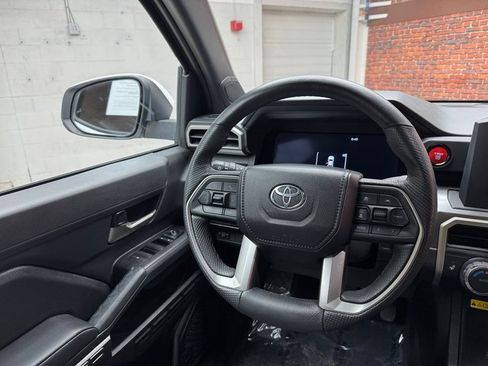 Used 2024 Toyota Tacoma TRD Off-Road w/ TRD Off Road Upgrade Package image 13