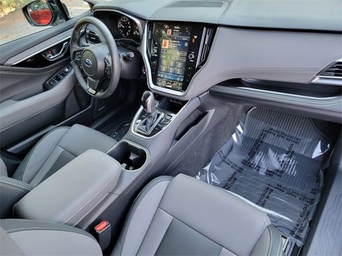 Used 2025 Subaru Outback Onyx Edition XT w/ Popular Package #2 image 25