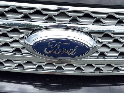 Used 2021 Ford Expedition Max Platinum AWD/4WD image 10