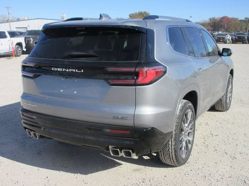 New 2026 GMC Acadia Denali Ultimate FWD image 5
