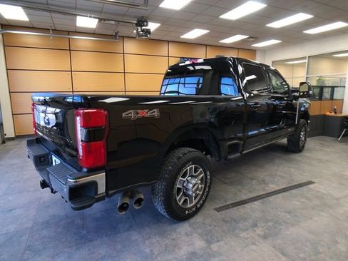 Certified 2023 Ford F350 Lariat w/ Lariat Ultimate Package image 7