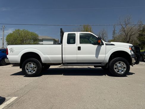 Used 2015 Ford F250 XL w/ Power Equipment Group AWD/4WD image 4