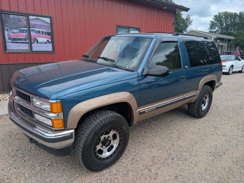Used 1994 Chevrolet Blazer 4WD image 2