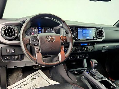 Used 2023 Toyota Tacoma TRD Pro AWD/4WD image 12