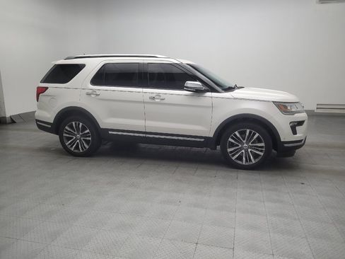 Used 2019 Ford Explorer Platinum AWD/4WD image 11