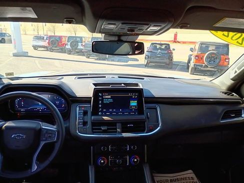 Used 2024 Chevrolet Tahoe RST w/ Luxury Package AWD/4WD image 13