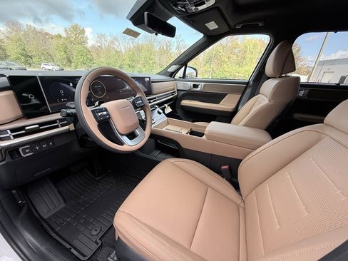 New 2026 Hyundai Santa Fe Calligraphy image 9