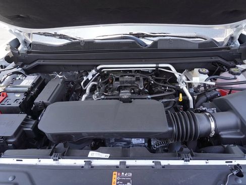 New 2026 GMC Canyon Elevation w/ Convenience Package RWD image 9