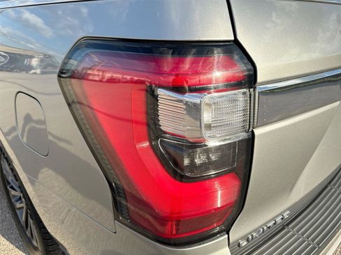 Certified 2021 Ford Expedition Max Limited RWD image 32